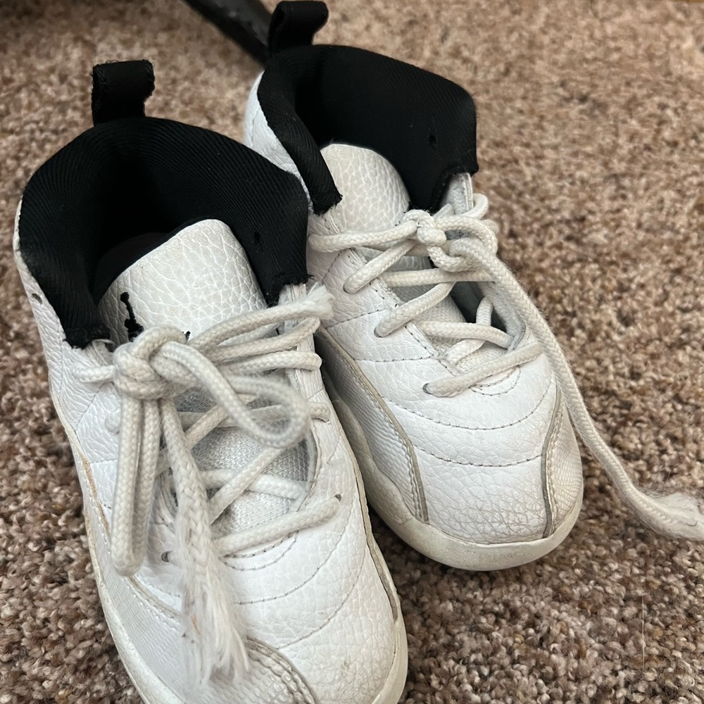 Nike Kids White and Black Sneakers